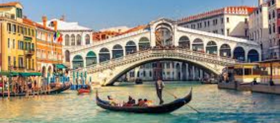 Venice: Epiphany Regatta