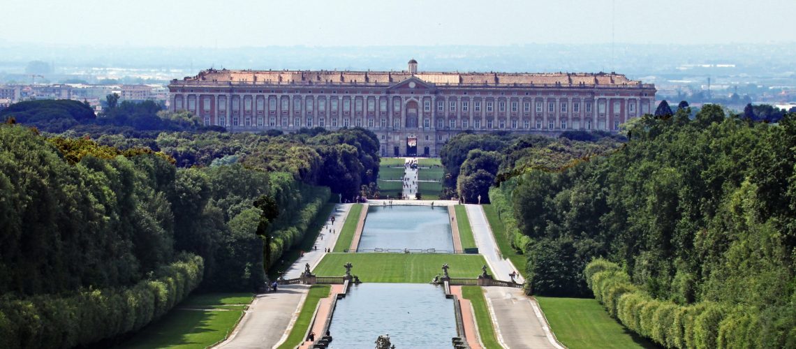 reggia-di-caserta-garden-water-feature-and-palace